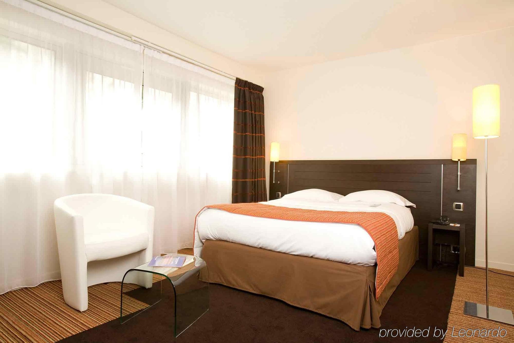 Ibis Styles Nantes Centre Place Royale Номер фото